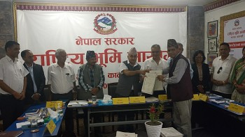 बैतडीका चार पालिकाले गरे भूमी आयोगसंग सम्झौता 